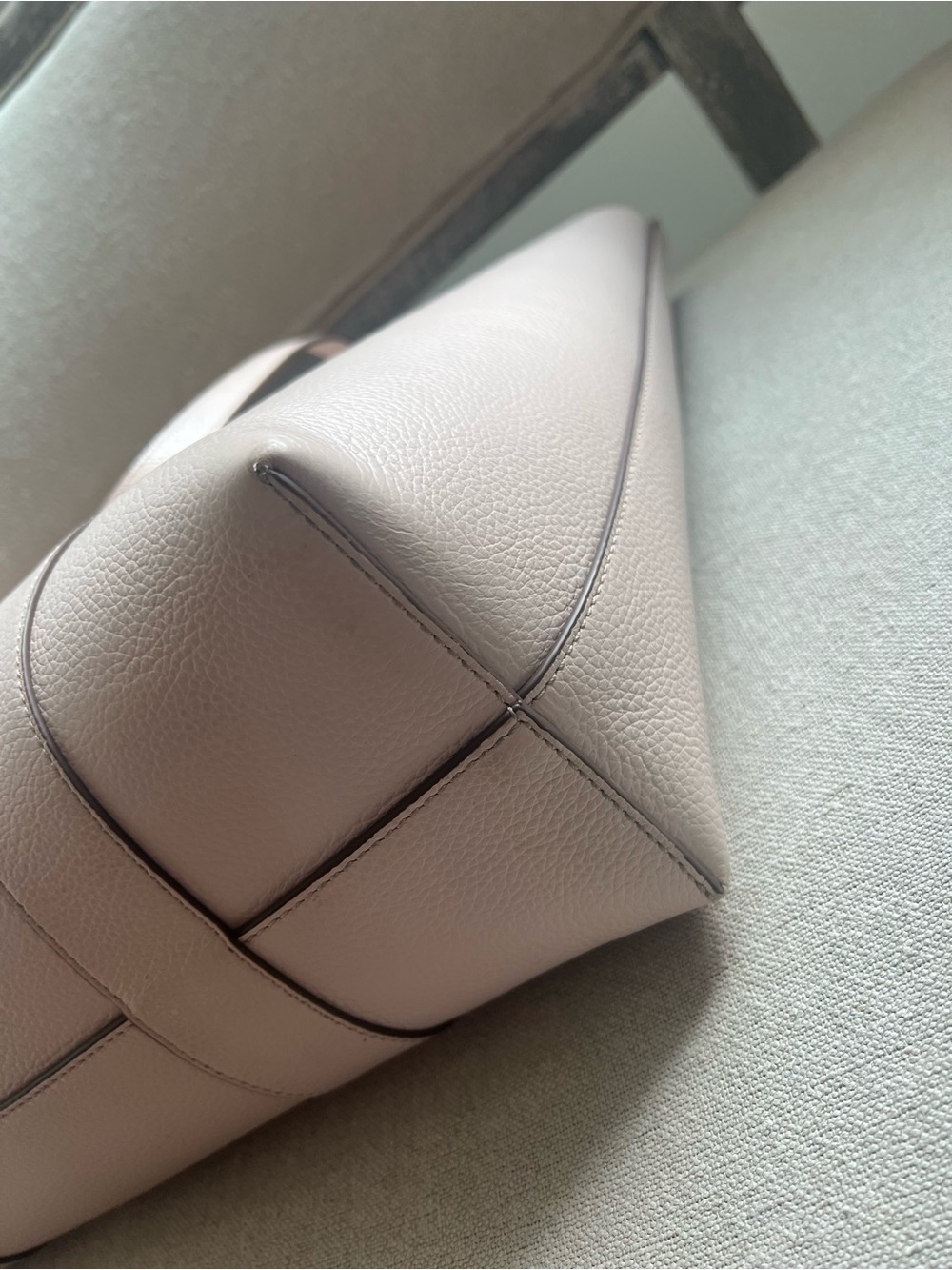 Mulberry Bayswater Pebbled Leather Tote in Pale Blush - Picture 4 of 11
